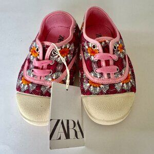 ZARA Floral Canvas Sneakers | Pink & Orange | EU 24 (US 8) | NWT (new with tags)